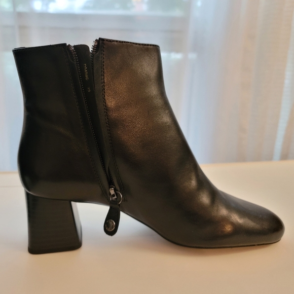 Geox Respira Heel Ankle Boots 8.5 (39) - Picture 3 of 8